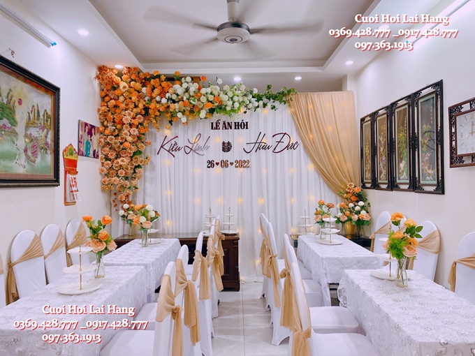 Trang Trí Phông Cổng Bàn Ghế Lễ Ăn Hỏi Kiều Linh - Hữu Đức