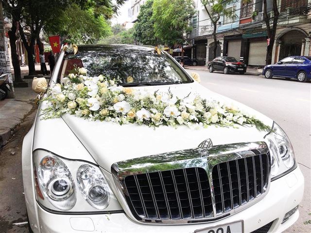 Trang Trí Hoa Xe Cưới