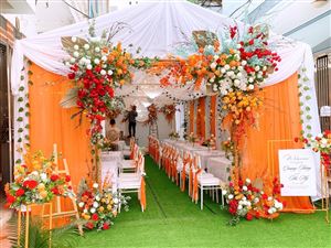 Trang Trí Cổng Hoa Lụa 4 Chùm