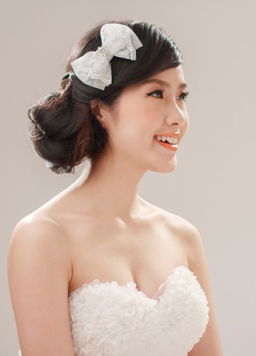Chọn kiểu tóc phù hợp với khuôn mặt cô dâu 3