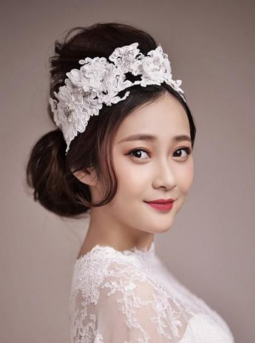 Chọn kiểu tóc phù hợp với khuôn mặt cô dâu 10