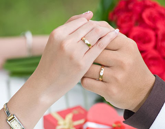 chọn nhẫn cưới