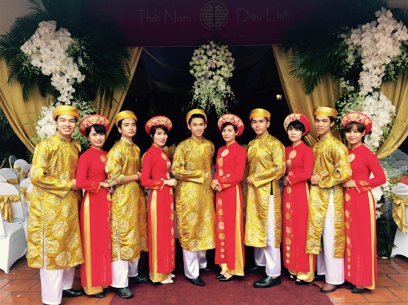 áo the khăn xếp nam cưới hỏi lại hằng