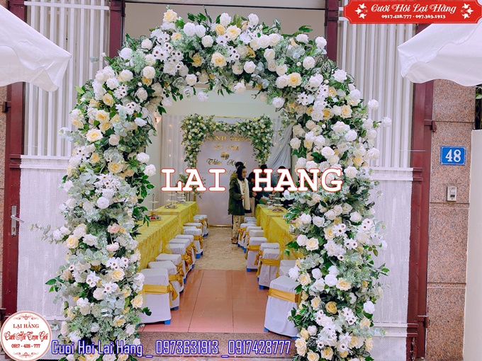 trang trí đám cưới tại nhà