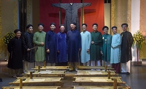 áo dài khăn đóng nam xưa