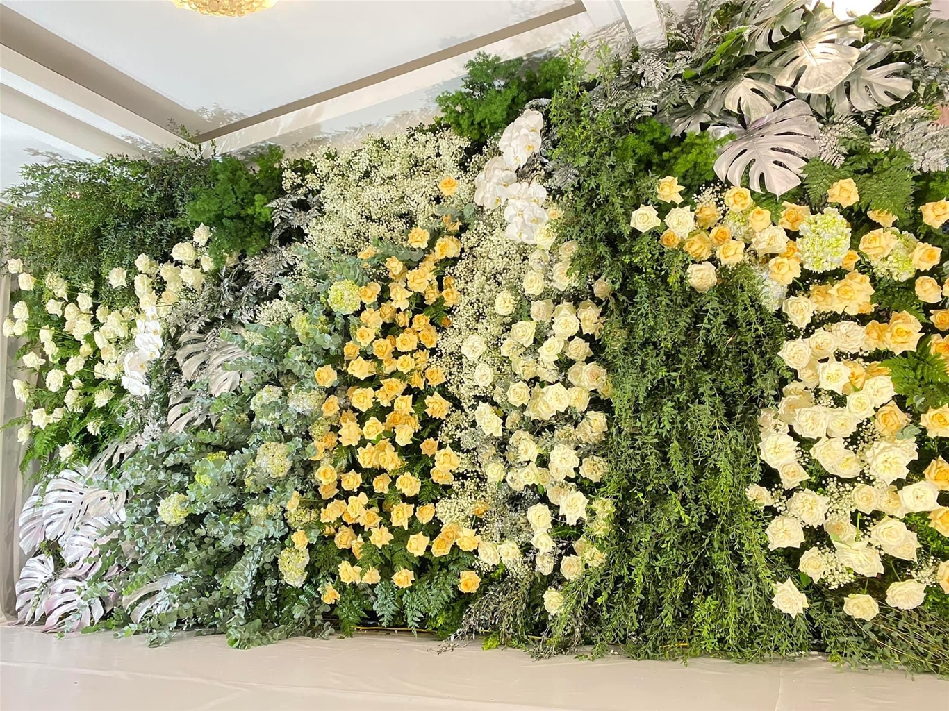 Backdrop với hoa